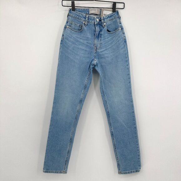 Everlane the Curvy Cheeky Straight Ankle Jean Sky Blue - Picture 2 of 10